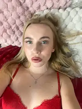 Nicole blonde0 online show from 02/08/25, 09:57