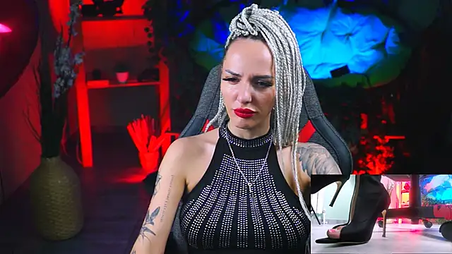 MonicaMaxwel online show from 02/18/25, 06:15