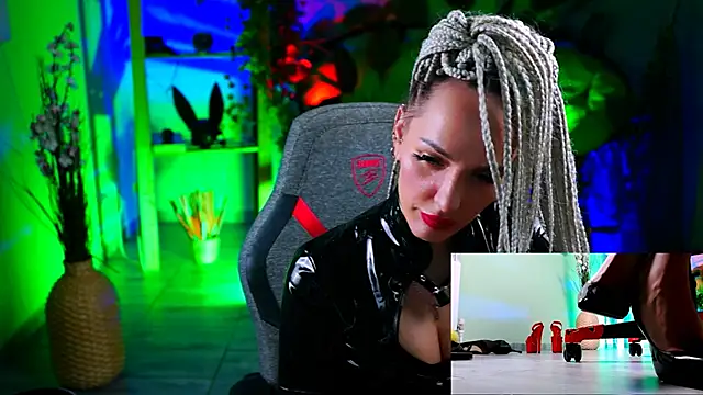 MonicaMaxwel online show from 03/16/25, 09:16