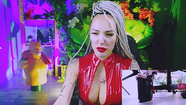 MonicaMaxwel online show from 01/10/26, 10:50