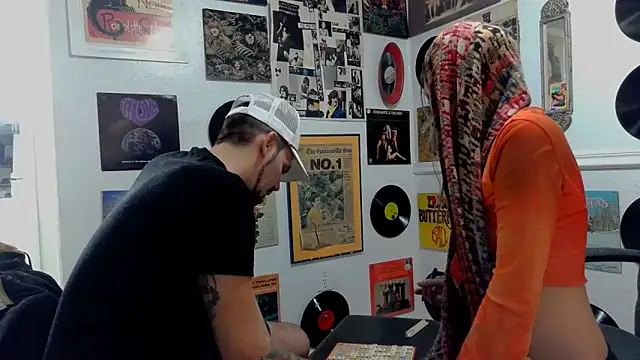 molly witha chance online show from 01/18/25, 08:41