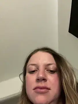 molly witha chance online show from 02/06/25, 10:21