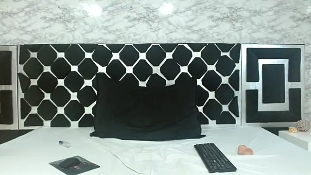 thiago19s online show from 02/15/25, 09:37