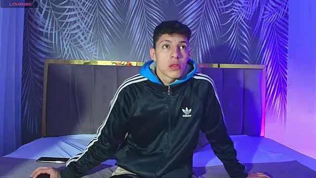 thiago19s online show from 12/05/25, 07:54