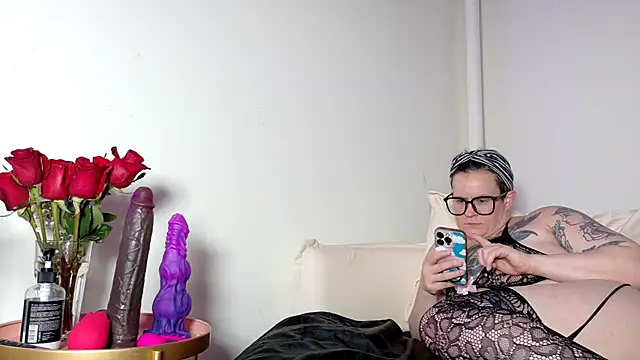 quinnmariexo online show from 02/19/26, 04:52