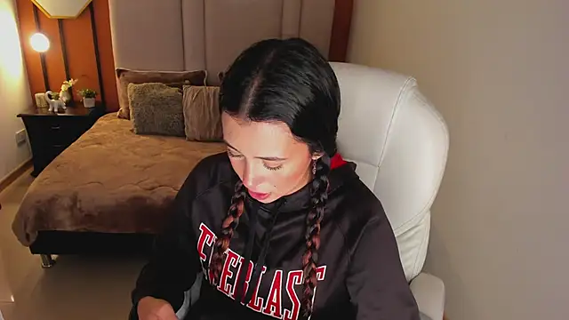 youpinkgirl  online show from 09/24/25, 08:12