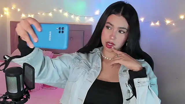 youpinkgirl  online show from 12/17/25, 09:10