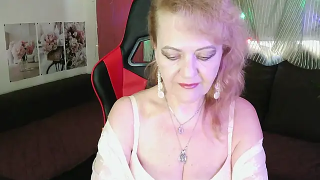 Snapshot of Liset_Monro chatting on 06/30/26, 05:47 Liset Monro online show from 06/30/26, 05:47