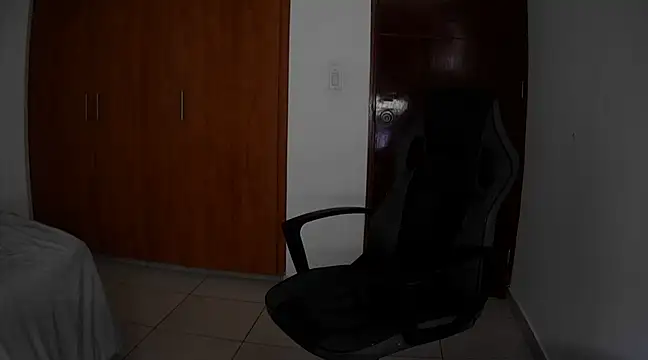 Snapshot of modexusparty1 chatting on 12/20/24, 05:29 modexusparty1 online show from 12/20/24, 05:29