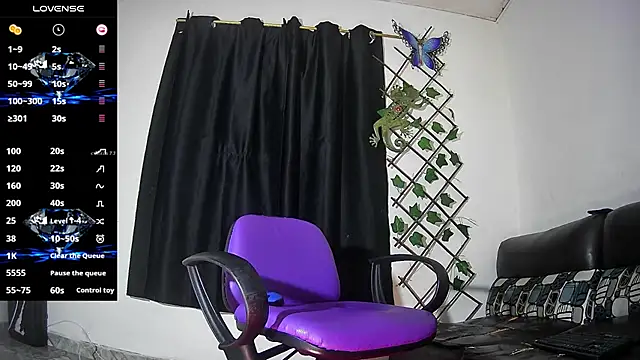 vale bunny23 online show from 10/31/25, 02:12