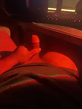 Snapshot of Jonas031 chatting on 10/01/25, 06:58 Jonas031 online show from 10/01/25, 06:58