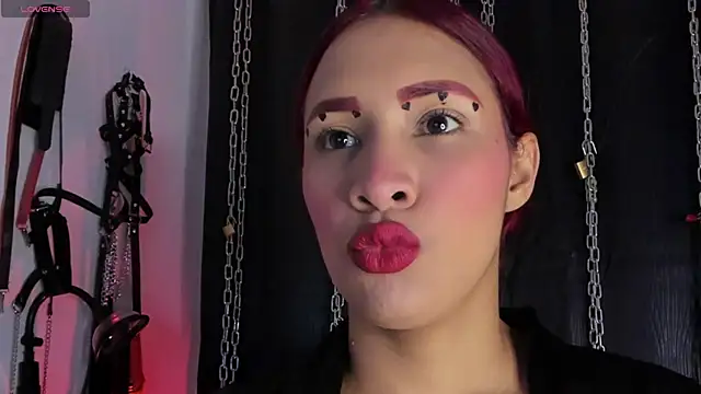 charrlotte quinn online show from 04/14/26, 12:55