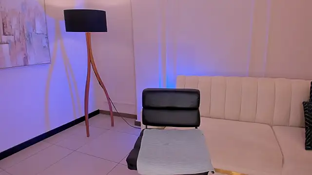 MollySundersX online show from 03/10/25, 11:06