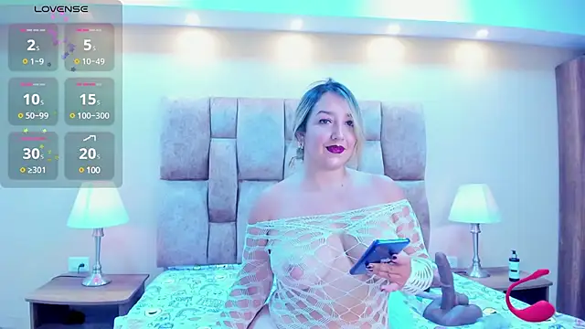 MiiaHot online show from 03/04/25, 08:27