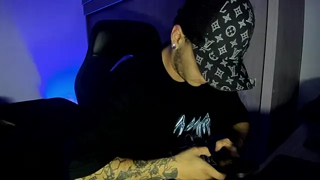 male pussy online show from 01/16/26, 04:49