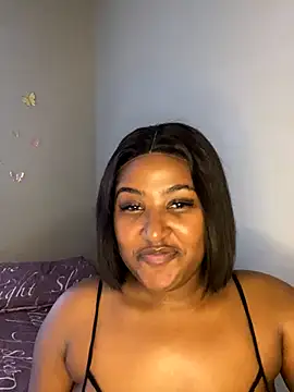 Snapshot of yummydoll97 chatting on 11/14/25, 03:00 yummydoll97 online show from 11/14/25, 03:00