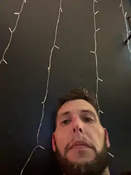 Tall ItalianGuy online show from 10/27/25, 04:44