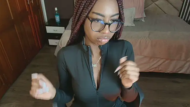 Raquel jones online show from 03/15/25, 11:40