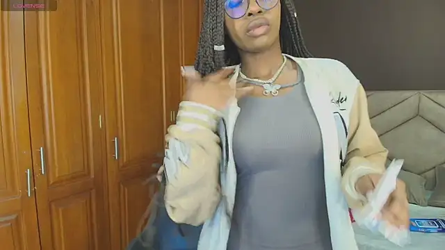 Raquel jones online show from 09/14/25, 11:42