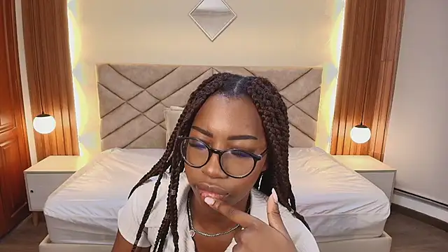 Raquel jones online show from 03/20/26, 12:21