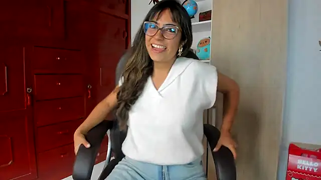 Isabellaa22 1 online show from 06/02/26, 08:11