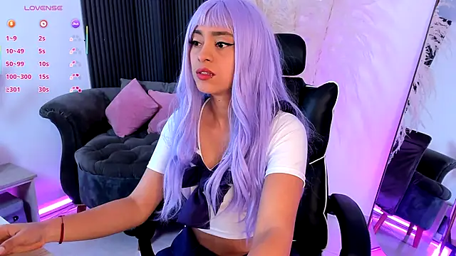 emilyruiz1 online show from 10/25/25, 11:51