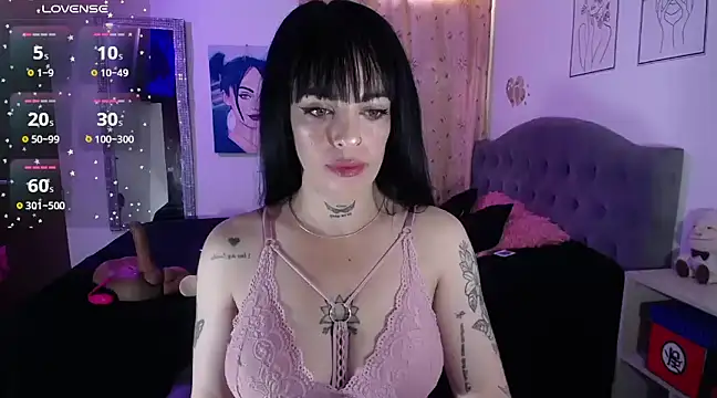 violett honney online show from 01/12/25, 08:47