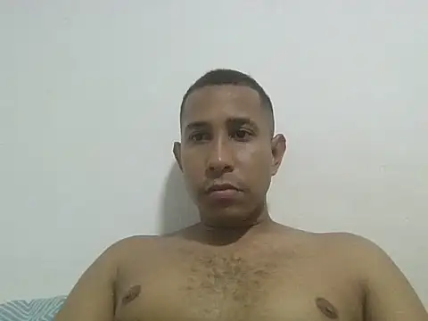 Snapshot of hot_mechanic chatting on 06/05/26, 02:07 hot mechanic online show from 06/05/26, 02:07