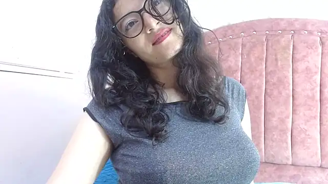 lunazulsj online show from 01/18/25, 01:40