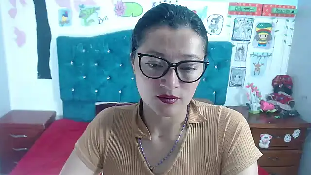 lunazulsj online show from 11/15/25, 02:02