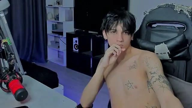 MarkBrowniii online show from 09/25/25, 06:28