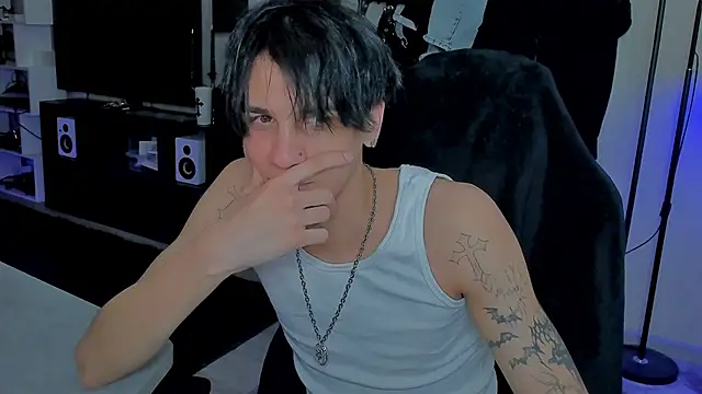 MarkBrowniii online show from 04/22/26, 05:14