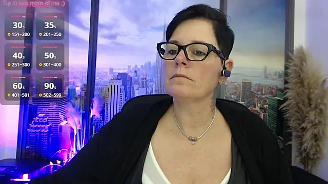 ninarandmann online show from 02/13/25, 05:33