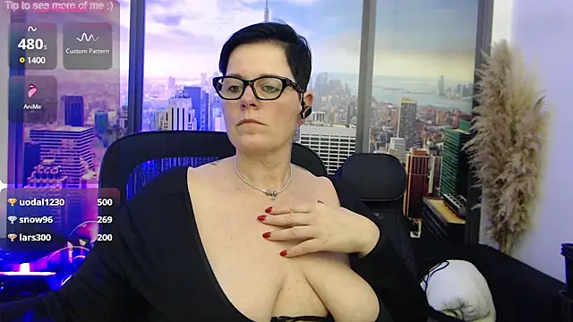 ninarandmann online show from 02/14/25, 09:21