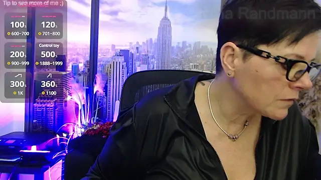 ninarandmann online show from 02/19/25, 06:54