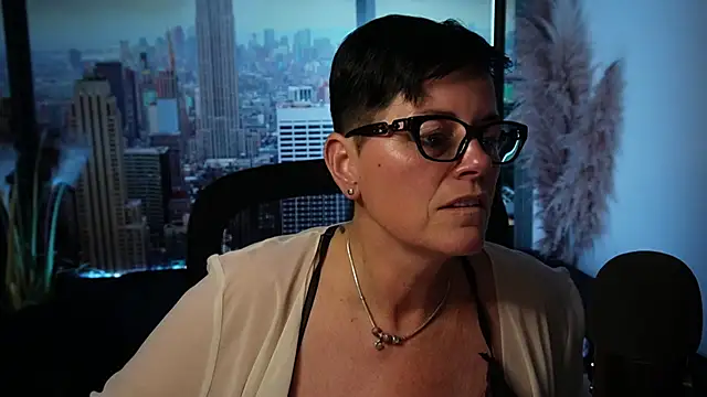 ninarandmann online show from 11/11/25, 06:41