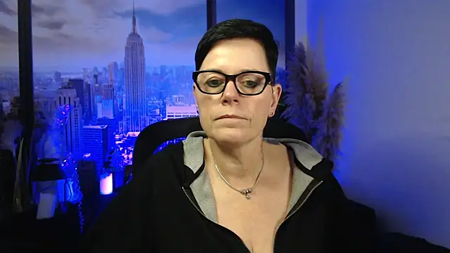 ninarandmann online show from 12/19/25, 06:04