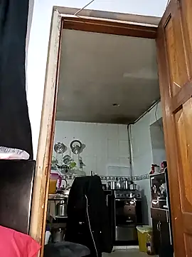 Natasha milf   online show from 03/04/25, 09:22