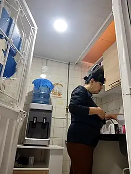 Natasha milf   online show from 11/28/25, 01:03