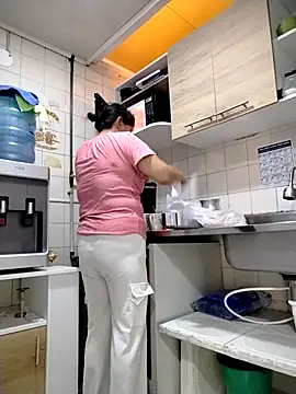 Natasha milf   online show from 03/24/26, 01:16