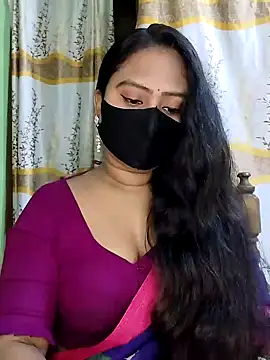 Idhika Paul online show from 02/09/25, 02:29