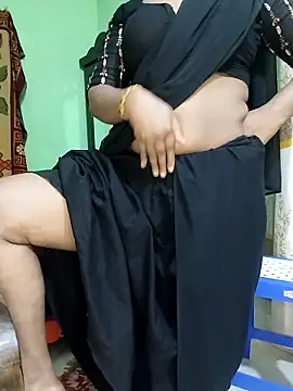 Idhika Paul online show from 03/06/25, 05:43