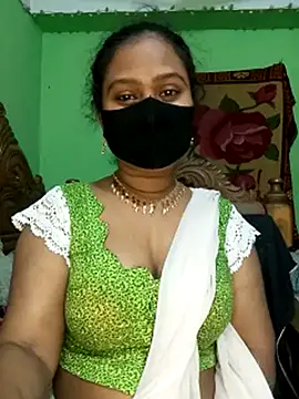 Idhika Paul online show from 03/07/25, 02:12