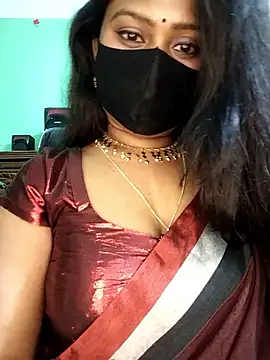 Idhika Paul online show from 01/19/26, 01:04