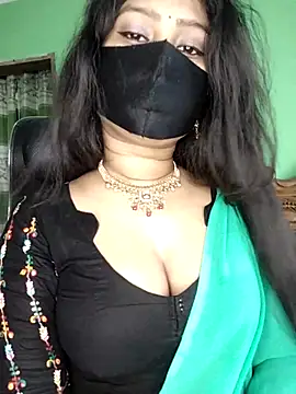 Idhika Paul online show from 04/04/26, 03:49