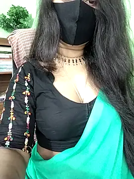 Idhika Paul online show from 05/11/26, 02:45