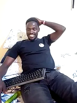 MaskedGQ online show from 02/20/25, 08:14