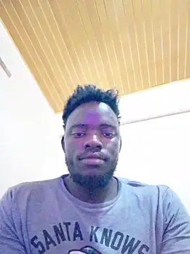 MaskedGQ online show from 10/17/25, 10:40