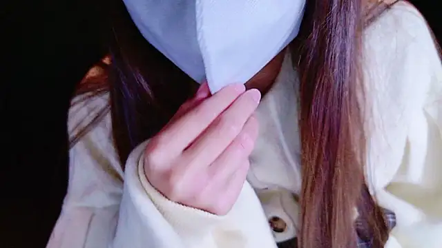 Snapshot of Naachan_ chatting on 11/02/25, 12:57 Naachan  online show from 11/02/25, 12:57