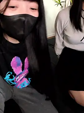 irohani usagi online show from 11/30/25, 10:52